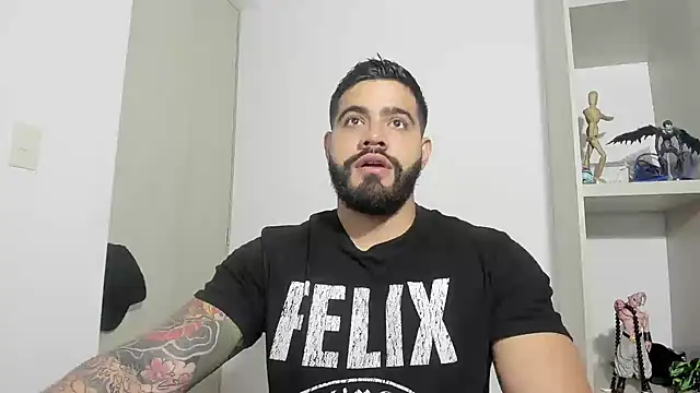 Snapshot of _Coddygold_ chatting on September 2025 11:53:02 AM  Coddygold  online show from September 2025 11:53:02 AM