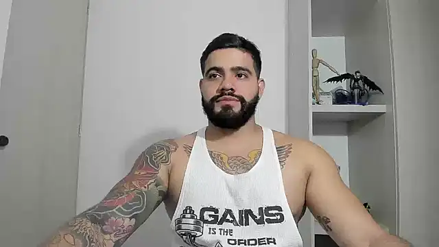 Snapshot of _Coddygold_ chatting on September 2025 12:44:02 AM  Coddygold  online show from September 2025 12:44:02 AM