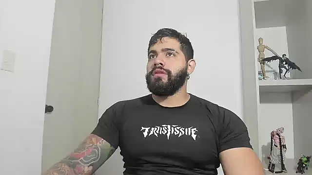 Snapshot of _Coddygold_ chatting on September 2025 01:16:02 PM  Coddygold  online show from September 2025 01:16:02 PM