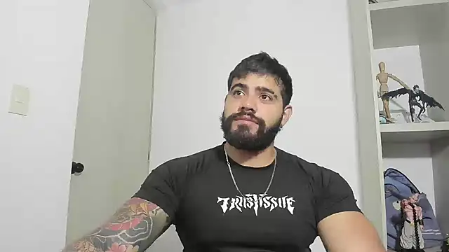 Snapshot of _Coddygold_ chatting on September 2025 12:32:02 PM  Coddygold  online show from September 2025 12:32:02 PM