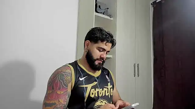 Snapshot of _Coddygold_ chatting on October 2025 12:41:02 AM  Coddygold  online show from October 2025 12:41:02 AM