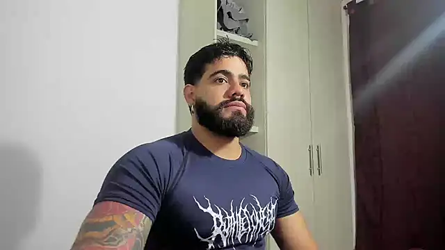 Snapshot of _Coddygold_ chatting on October 2025 01:09:01 PM  Coddygold  online show from October 2025 01:09:01 PM