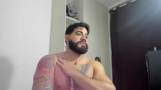 Snapshot of _Coddygold_ chatting on October 2025 01:15:01 AM  Coddygold  online show from October 2025 01:15:01 AM