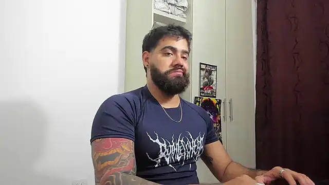 Snapshot of _Coddygold_ chatting on April 2026 01:29:02 PM Coddygold online show from April 2026 01:29:02 PM