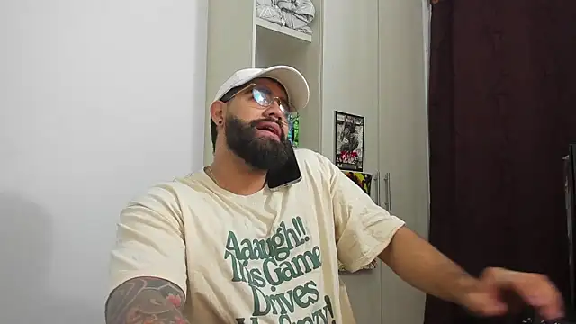 Snapshot of _Coddygold_ chatting on April 2026 12:30:02 PM Coddygold online show from April 2026 12:30:02 PM