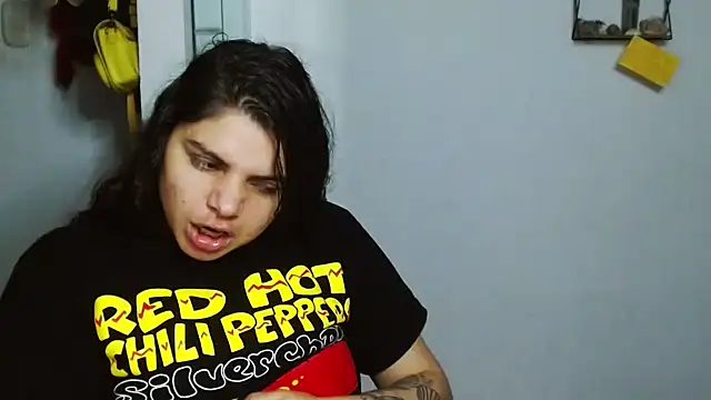 Snapshot of Nikkykora15 chatting on February 2025 03:21:02 AM Nikkykora15 online show from February 2025 03:21:02 AM