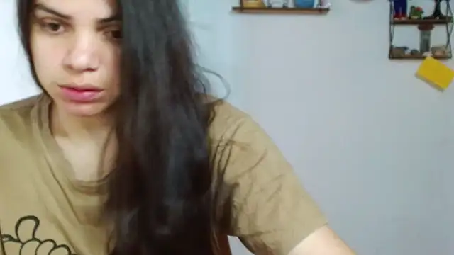 Snapshot of Nikkykora15 chatting on February 2025 09:20:02 PM Nikkykora15 online show from February 2025 09:20:02 PM