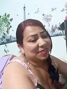 Snapshot of Alyona21 chatting on May 2026 02:08:02 AM Alyona21 online show from May 2026 02:08:02 AM