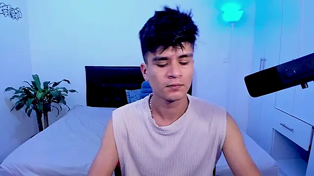 Eiden allenx online show from January 2025 01:49:01 PM