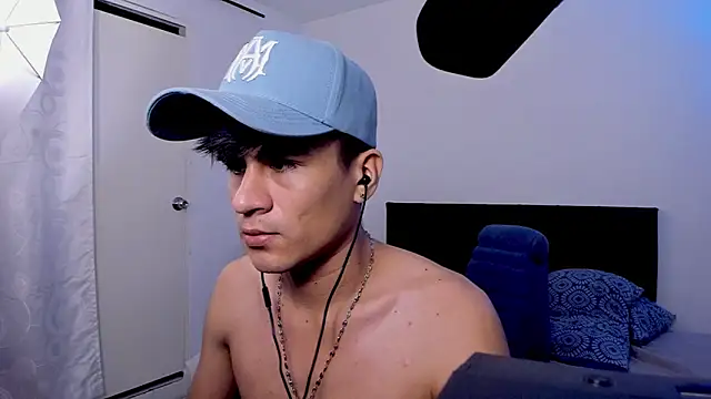 Eiden allenx online show from February 2025 01:04:01 AM