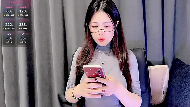 Snapshot of candy-yiyi chatting on March 2026 08:29:02 AM candy-yiyi online show from March 2026 08:29:02 AM
