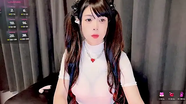 candy-yiyi online show from June 2026 12:57:02 AM