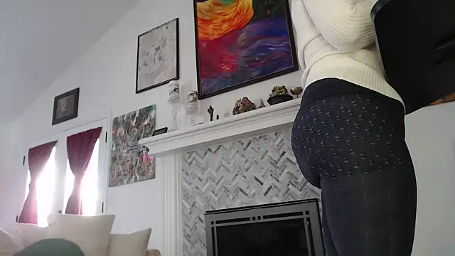 AuroraWillows online show from February 2025 06:24:02 PM