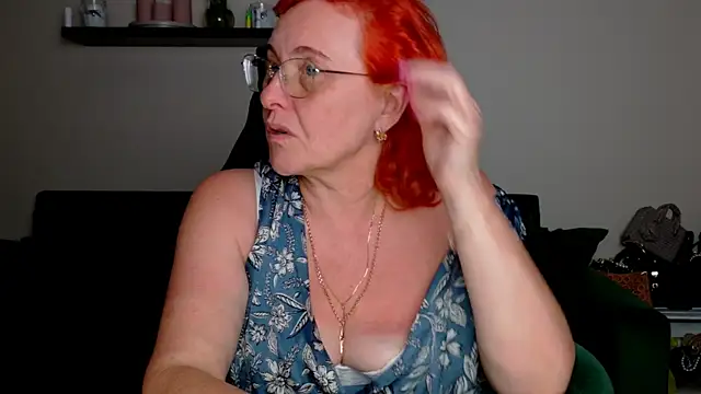 Snapshot of JoannaAndNeighbour chatting on July 2026 03:03:02 PM JoannaAndNeighbour online show from July 2026 03:03:02 PM