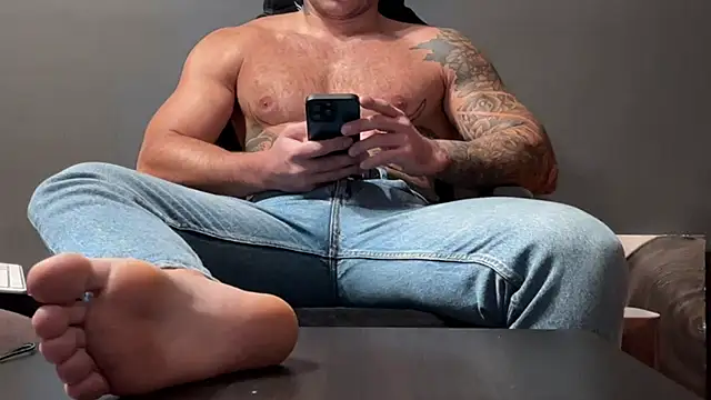 Snapshot of Mr_YourGod chatting on April 2026 06:49:01 AM Mr YourGod online show from April 2026 06:49:01 AM