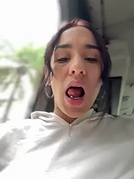   IRIS   online show from January 2025 05:54:01 PM