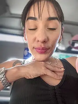   IRIS   online show from January 2025 08:02:01 PM