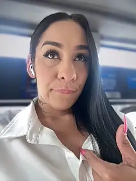   IRIS   online show from March 2026 06:14:01 PM