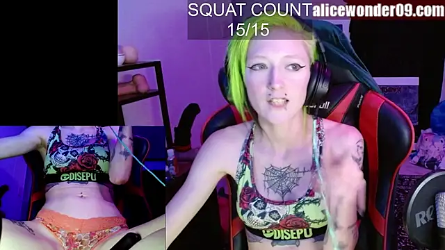 Snapshot of alicewonder09 chatting on November 2025 03:42:02 AM alicewonder09 online show from November 2025 03:42:02 AM