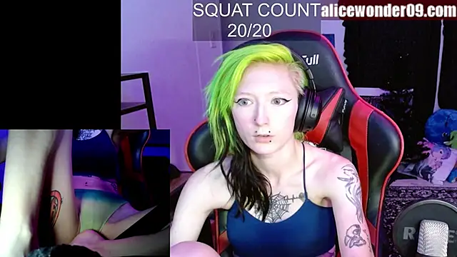 Snapshot of alicewonder09 chatting on November 2025 05:28:02 AM alicewonder09 online show from November 2025 05:28:02 AM