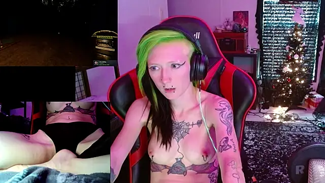 Snapshot of alicewonder09 chatting on December 2025 07:53:02 PM alicewonder09 online show from December 2025 07:53:02 PM