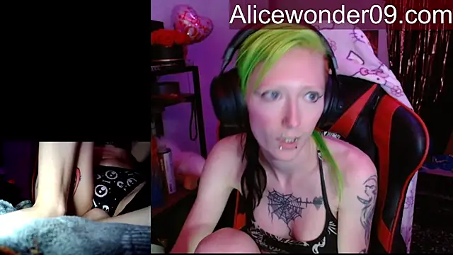 alicewonder09 online show from February 2026 03:28:02 AM