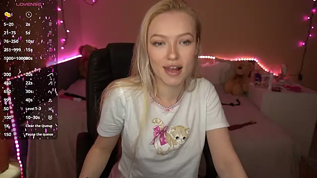 Snapshot of AmandaFiree chatting on February 2026 07:36:01 AM AmandaFiree online show from February 2026 07:36:01 AM