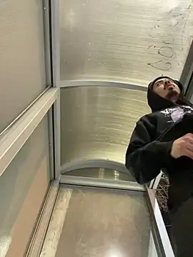 Snapshot of Bbyboyivan chatting on December 2024 05:45:01 AM Bbyboyivan online show from December 2024 05:45:01 AM