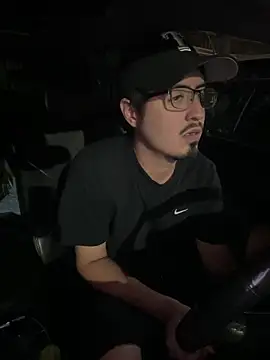 Snapshot of Bbyboyivan chatting on April 2026 04:23:02 AM Bbyboyivan online show from April 2026 04:23:02 AM