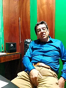 FernandoReuterG online show from January 2026 01:20:01 AM