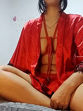 Snapshot of Amal_Hadid chatting on March 2025 11:23:01 PM Amal Hadid online show from March 2025 11:23:01 PM