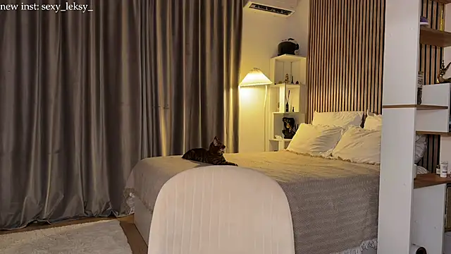 Snapshot of Lex_Love chatting on April 2026 07:04:02 PM Lex Love online show from April 2026 07:04:02 PM