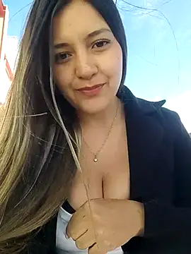 alana 69 online show from September 2025 07:39:02 PM