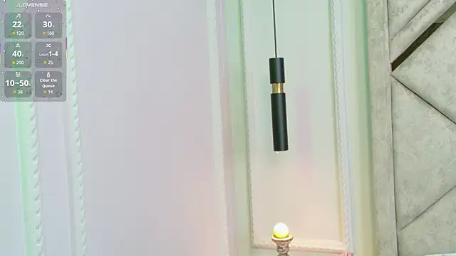 Sara Boom online show from October 2025 03:00:01 PM