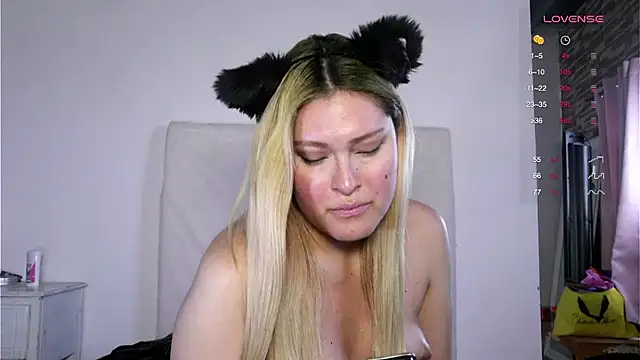 Angelas dream online show from February 2025 09:49:01 PM