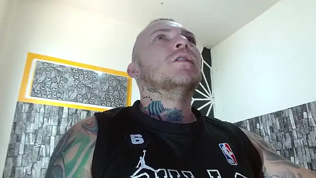 stripnolimits online show from January 2026 04:31:02 PM