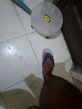 thebrownboi01 online show from March 2025 11:54:02 PM