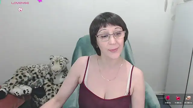 Ammillia online show from February 2025 06:10:02 AM