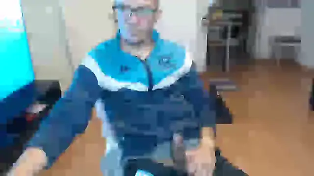 guachin hunk online show from June 2026 06:57:01 PM