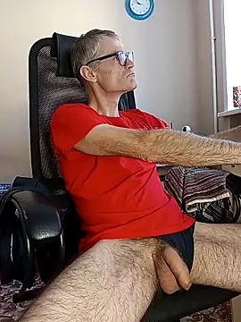 Snapshot of sergeysas chatting on April 2026 06:39:01 AM sergeysas online show from April 2026 06:39:01 AM