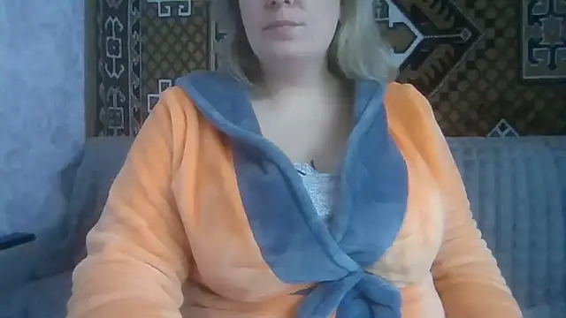 Diana Britt online show from February 2026 01:16:01 PM