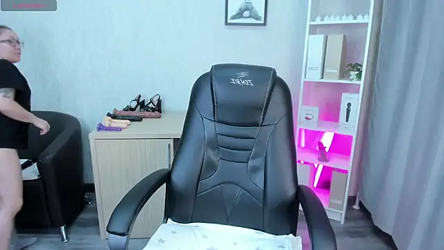 Snapshot of gentle_muse chatting on March 2025 09:40:02 PM gentle muse online show from March 2025 09:40:02 PM