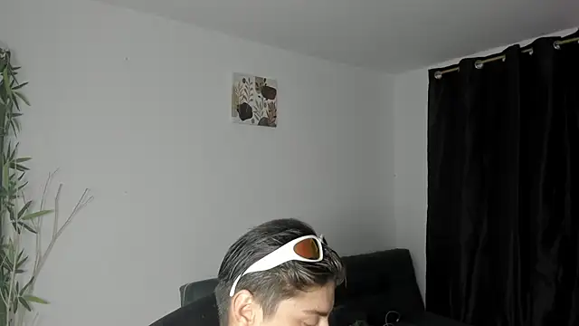 Giordano Russo online show from December 2024 04:54:02 AM