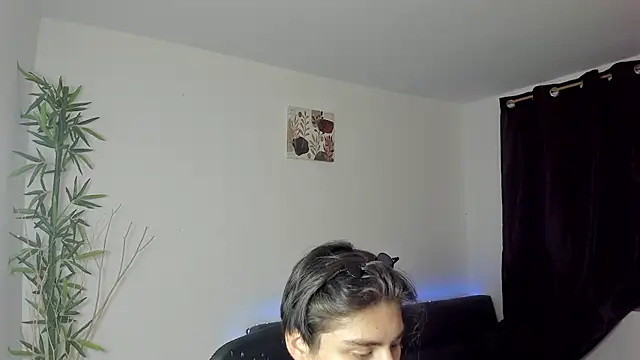 Giordano Russo online show from December 2024 01:53:02 AM