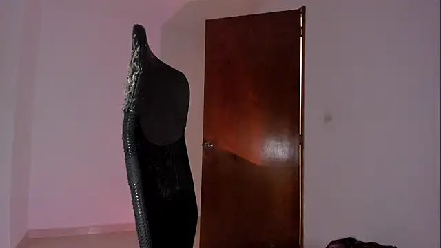 Giordano Russo online show from February 2026 12:00:01 AM