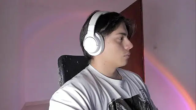 Snapshot of Giordano_Russo chatting on March 2026 03:56:01 AM Giordano Russo online show from March 2026 03:56:01 AM