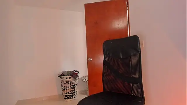 Snapshot of Giordano_Russo chatting on April 2026 02:11:02 PM Giordano Russo online show from April 2026 02:11:02 PM