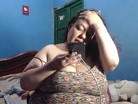 Snapshot of Lauren_baby chatting on July 2026 11:59:02 PM Lauren baby online show from July 2026 11:59:02 PM