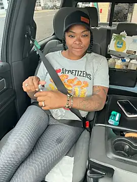 HaloRodeoLover2 online show from March 2026 06:29:02 PM