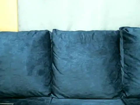 reezly online show from December 2024 11:58:01 PM